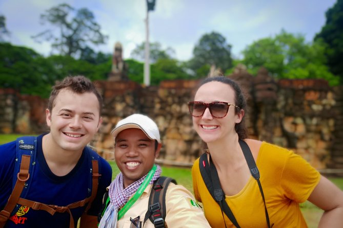 Private Tours Angkor Wat For 3 Days - Day 2 Banteay Srei, then Preah Khan / Neak Pean / Pre Rup, ending with Phnom Bakheng