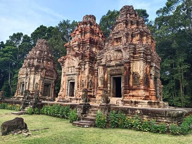 Private Trip to Banteay Srei, Rolous Group & Tonle Sap Lake - Logistics: Pick-Up, Travel Time, and When You’ll Feel the Long Day