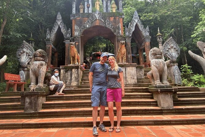 Private Vehicle - Kulen Waterfall and 1000 Lingas - Pagoda area and the Reclining Buddha: what to respect and how to pace it
