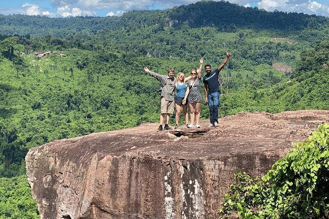 Private Vehicle - Kulen Waterfall and 1000 Lingas - The drive, the timing, and why the day feels balanced