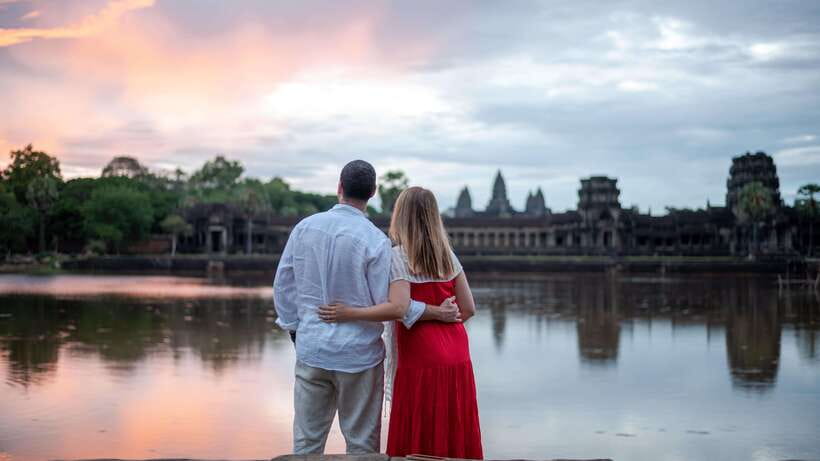 Professional Photoshoot in Angkor Archaeological Park - Bayon temple faces: your photos end on expression