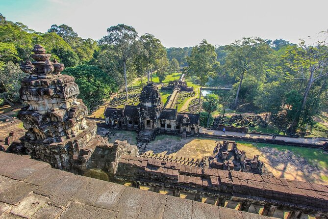 Secret Temples of Angkor - Guided Tour in Siem Reap - Guides and drivers: the difference between seeing and understanding