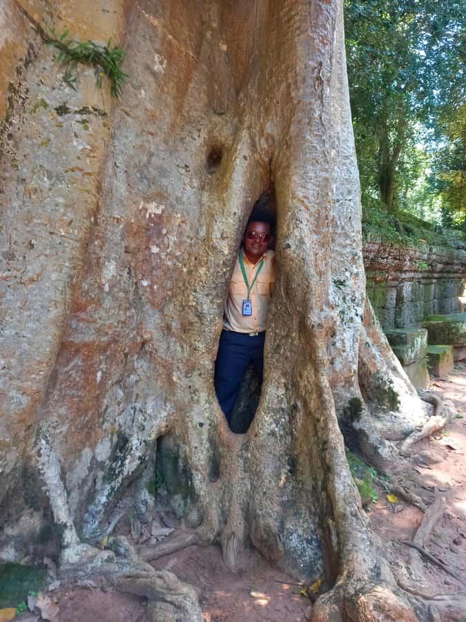 Shared day tour with Spanish-speaking guide at Angkor Temple. - Bayon Temple: The Faces That Make Angkor Feel Personal