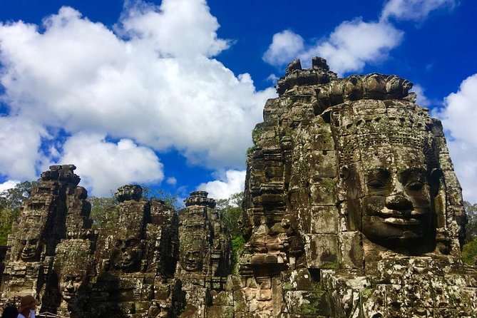 Siem Reap 2 Days Private Tour Angkor Wat and Floating Village - Day 2 temples and crafts around West Baray