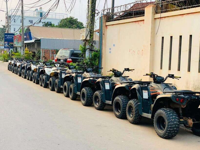 Siem Reap: 4-Hour Countryside Quad Bike Tour - Market stop and a coconut break that actually helps