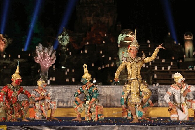 Siem Reap: Amazing Apsara Dance Show with Dinner &Hotel Transfers - The 6pm hotel pickup and the tuk tuk ride