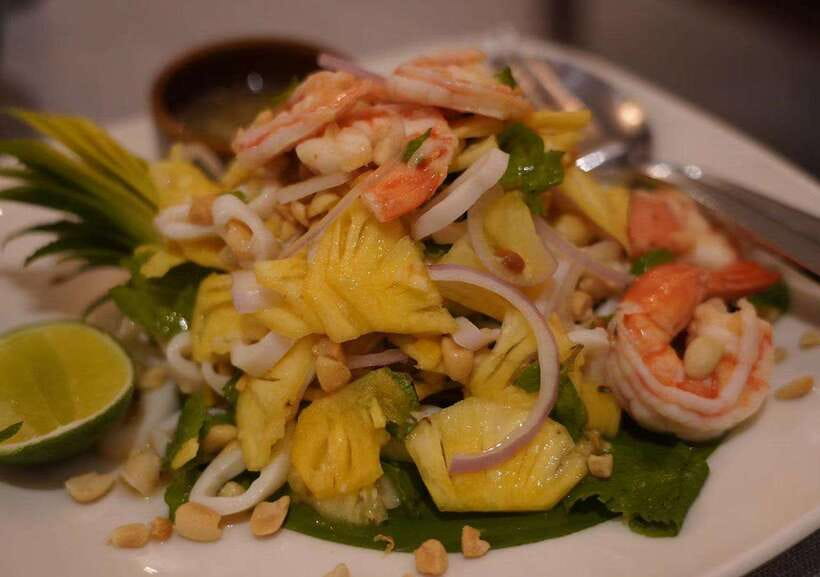 Siem Reap: Amazon Angkor Buffet Traditional Fairy Dance Show - What you eat: Khmer classics plus Japanese, Chinese, European, and BBQ