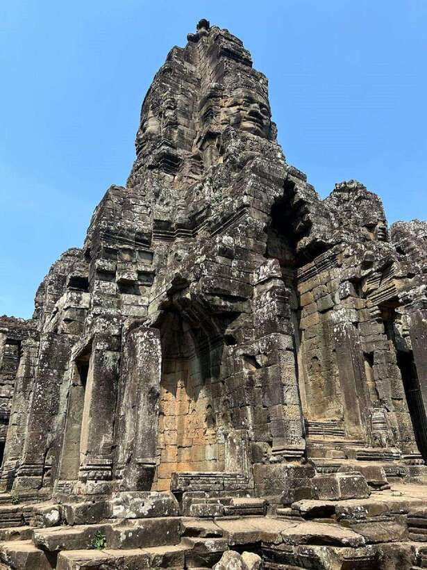 Siem Reap: Angkor Full-Day Group Tour with Japanese Guide - Transport and timing: tuk-tuk versus A/C van, and why it matters