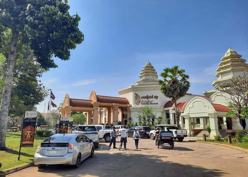 Siem Reap: Angkor National Museum Admission Ticket - The Main Attractions: Buddha Statues, Inscriptions, and Excavated Finds