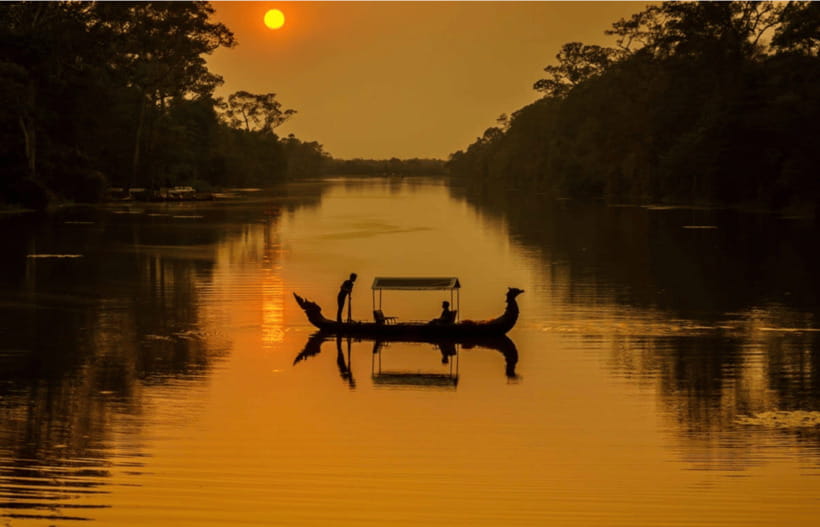 Siem Reap: Angkor Sunset Bike & Boat Tour /E-Bike Available - Bikes and E-bikes: who this ride suits best