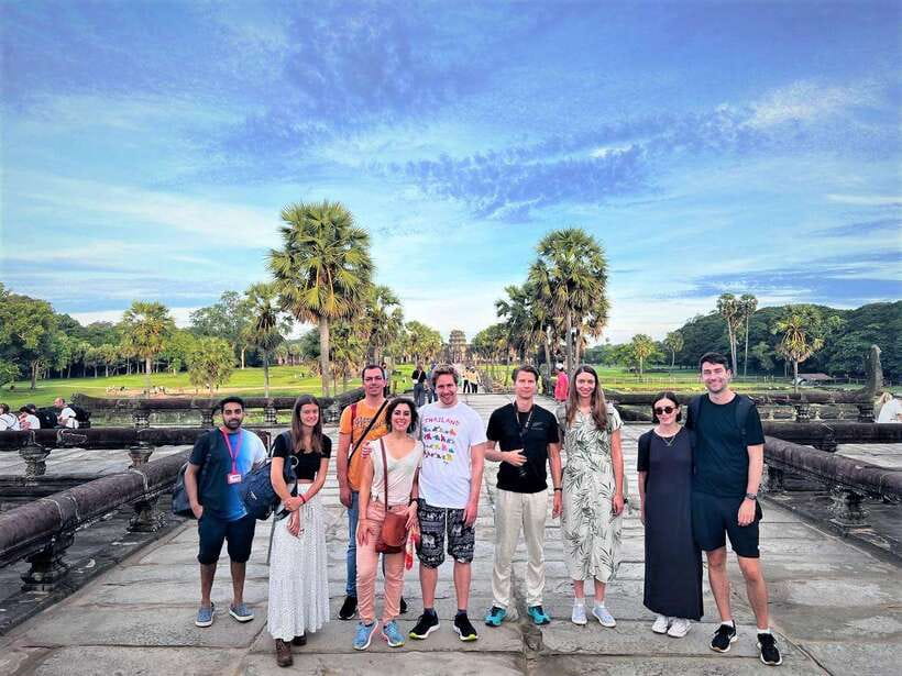 Siem Reap: Angkor Wat, Bayon & Ta Prohm Guided Tour - Angkor Thom City: capital power, big views, then smaller moments