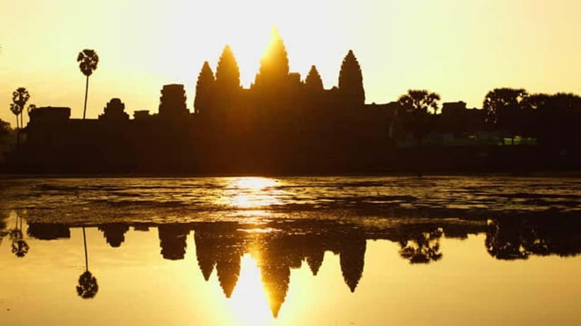 Siem Reap: Angkor Wat Private Tour with Sunrise - A private guide you can actually ask questions to