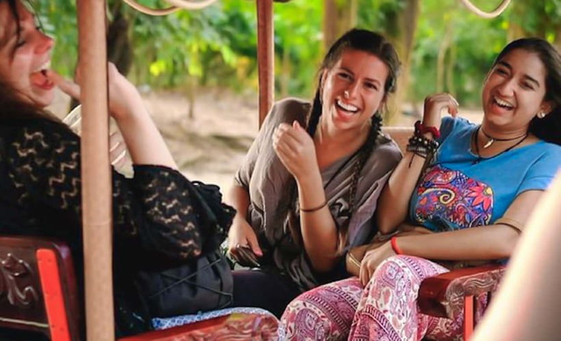 Siem Reap: Angkor Wat Private Tuk-Tuk Tour - Your day starts with sunrise (and a plan)