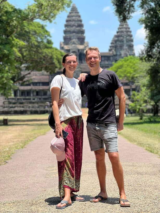 Siem Reap: Angkor Wat Private Tuk-Tuk Tour - About guides inside the temples (and what you might do instead)