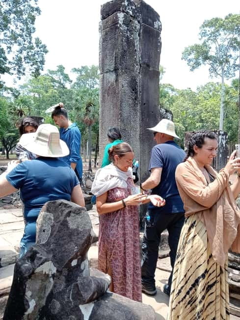 Siem Reap: Angkor Wat Small-Group Day Tour - Packing and Temple Etiquette That Actually Save Your Day