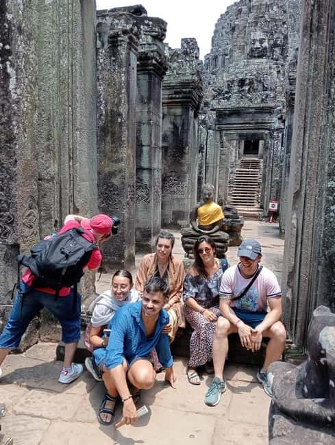 Siem Reap: Angkor Wat Small-Group Day Tour - Angkor Wat in the Afternoon: Symbolism, Art, and Photo Time