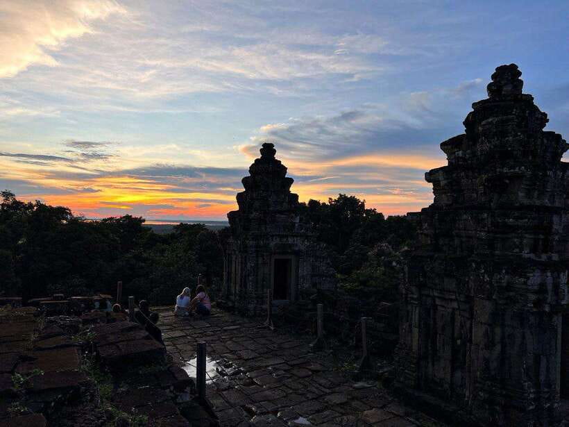 Siem Reap: Angkor Wat Small-Group Day Tour and Sunset - Price and Value: $28 Plus the Angkor Pass