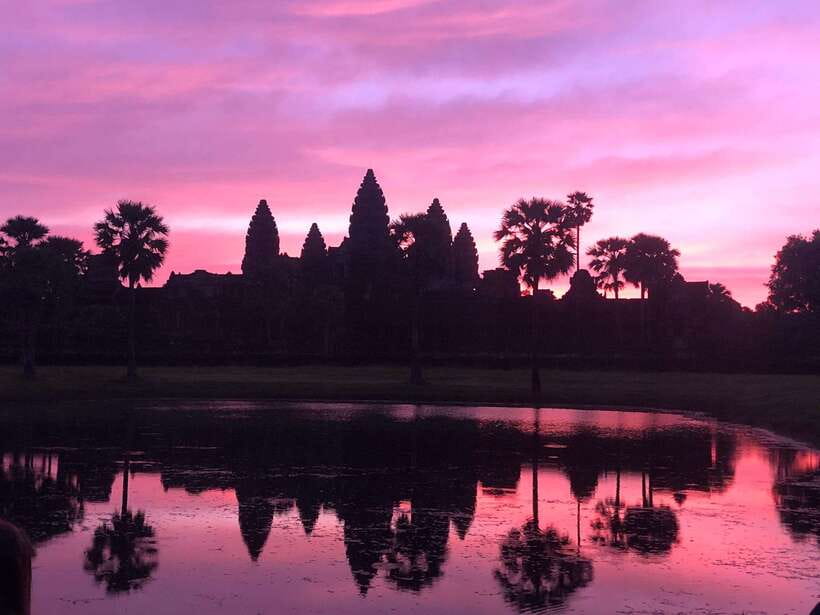 Siem Reap: Angkor Wat: Small-Group Sunrise Tour - Key highlights you’ll feel right away
