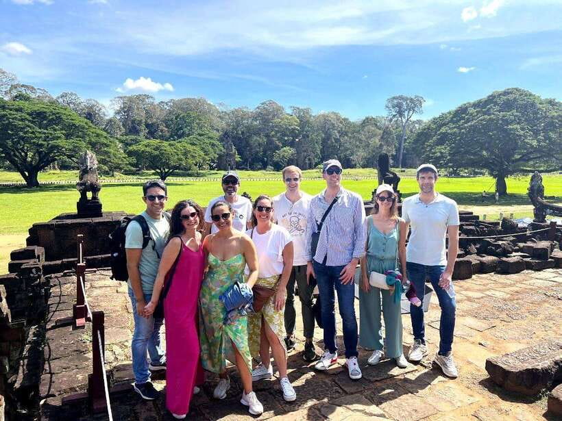 Siem Reap: Angkor Wat: Small-Group Sunrise Tour - Inside Angkor Wat: one hour that turns stone into meaning