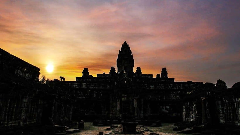Siem Reap: Angkor Wat: Small-Group with Sunset Tour - Price and Logistics: What You’re Really Paying For