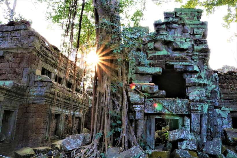 Siem Reap: Angkor Wat Sunrise and Best Temples Tour - Breakfast at Angkor: Cooling Down Without Losing Momentum