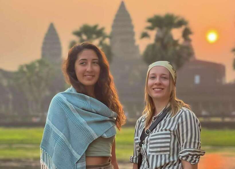 Siem Reap: Angkor Wat Sunrise and Full-Day Sightseeing Tour - Breakfast timing near the East Gate and why the schedule works