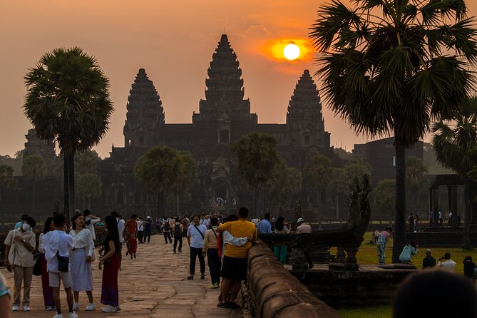 Siem Reap: Angkor Wat Sunrise & Explore Angkor Temples With Guide - Price and value: how $60 stacks up when entrance tickets are extra