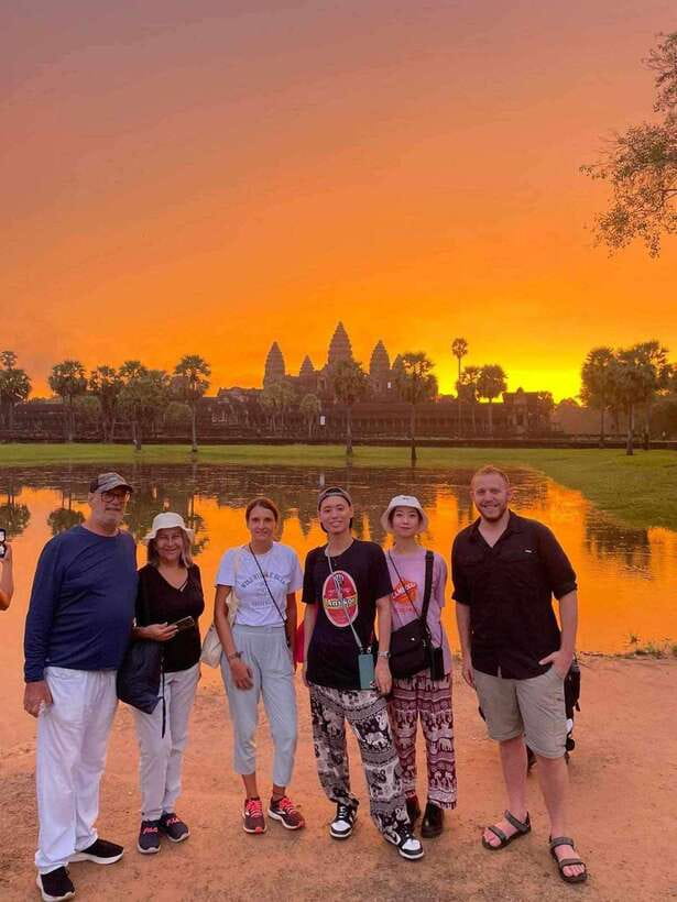Siem Reap: Angkor Wat Sunrise or Sunset Guided Tour - Sunrise at Angkor Wat Starts With Timing, Not Luck