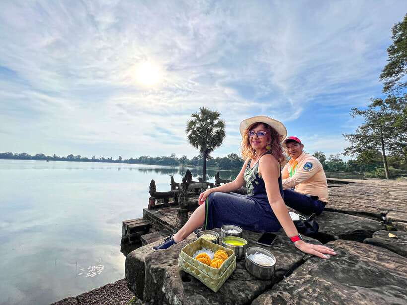 Siem Reap: Angkor Wat Sunrise Tour via Tuk Tuk & Breakfast - Ta Prohm & Ta Nei: the jungle temples that look like they grew there
