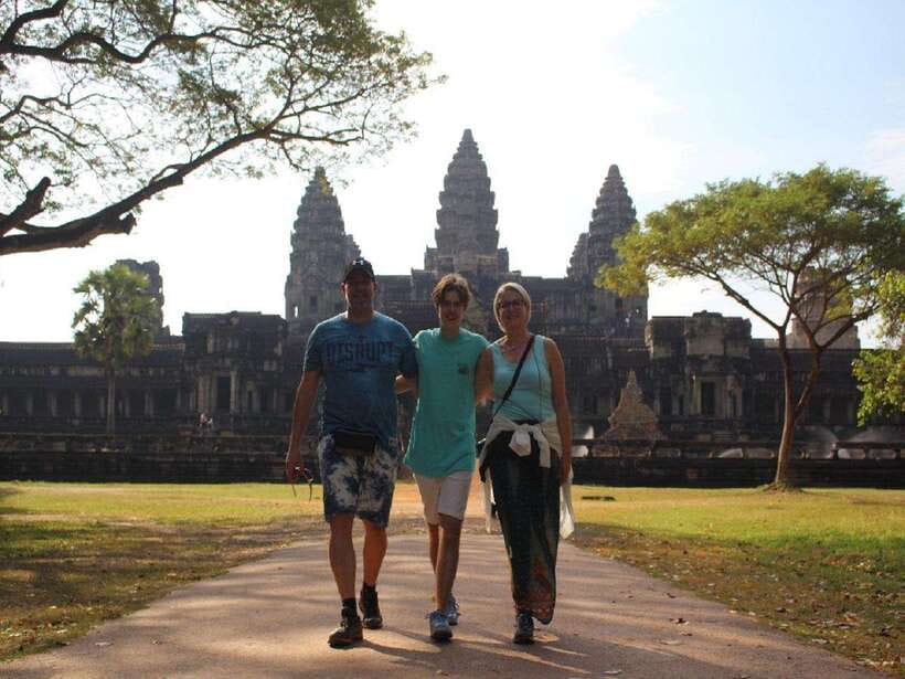 Siem Reap: Angkor Wat Tour Explore The Most Iconic Temples - Sunrise at Angkor Wat: The Moat Reflections You Want