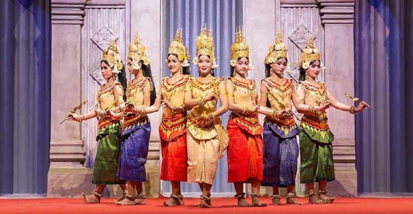 Siem Reap: Apsara Dance Show and Dinner with Hotel Pickup - Key Things You’ll Notice