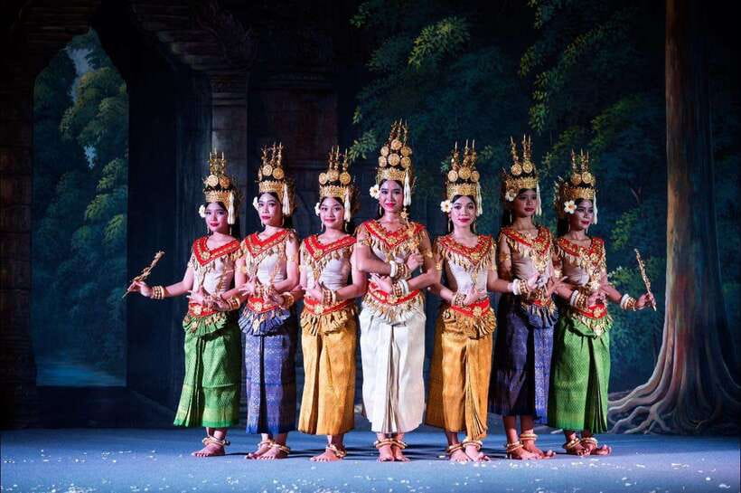 Siem Reap: Apsara Dance Show with Buffet Dinner & Tuk-Tuk... - Should you book this Siem Reap Apsara show with buffet dinner?