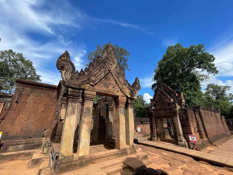 Siem Reap: Beng Mealea, Banteay Srei & Kulen Waterfall Trip - Lunch Near Banteay Srei: Plan for Own Expense
