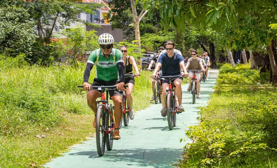 Siem Reap City Haft Day Bike Tour - Getting set up: hotel pickup, bike fit, and clear instructions