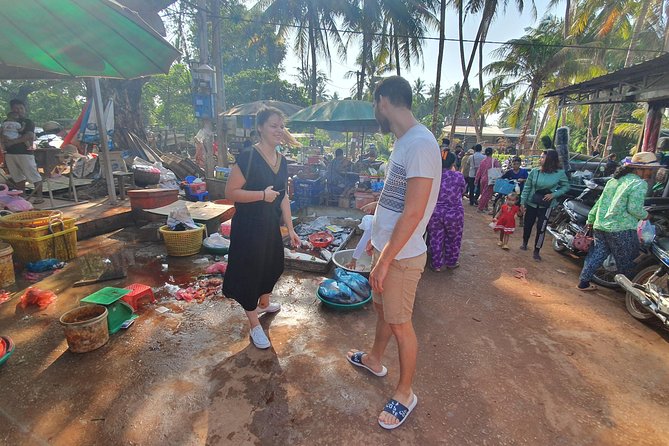 Siem Reap City Hidden Gems (Private Guided Tour) - Royal Residence: Shrines, Residential Quiet, and Bat Park Timing