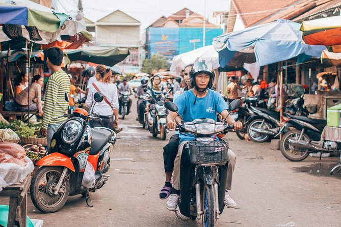 Siem Reap City Hidden Gems (Private Guided Tour) - Satcha Cambodian Handicraft Center: Watching Craft Work Made