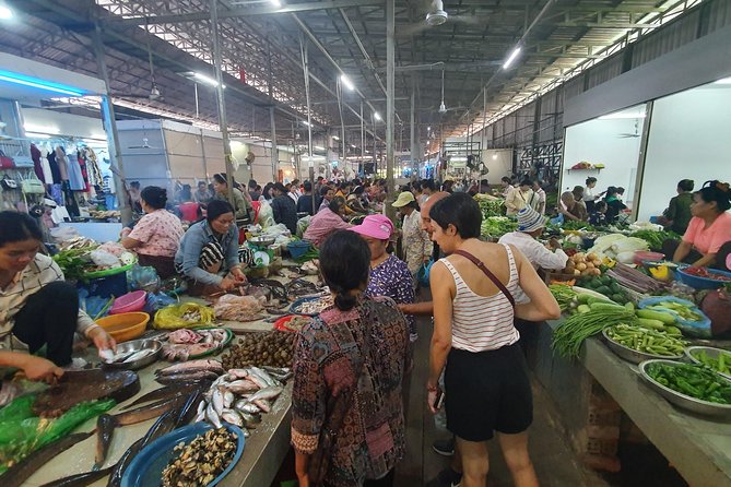 Siem Reap City Hidden Gems (Private Guided Tour) - Psa Chas Old Market and the French Quarter: Where You Learn the City’s Tempo