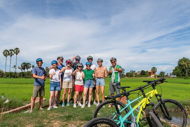 Siem Reap Countryside Bike Tour / E-Bike or Tuk Tuk - Stop 1: meeting at Siem Reaper Travel and getting bike-ready