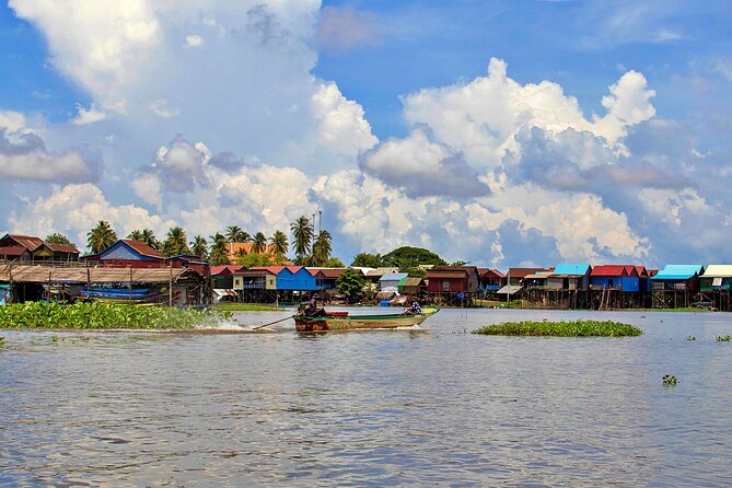 Siem Reap Countryside Jeep Tour - Stop 3: Bakong Market—Fruit, Vegetables, and Food Logic
