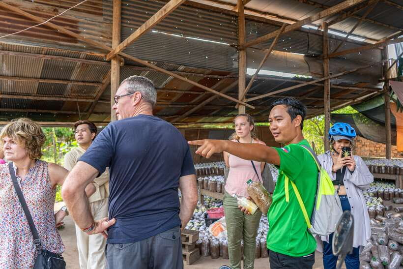 Siem Reap: Countryside Sunset Bike Tour / E-Bike or Tuk Tuk - Safety, comfort, and that possible dark return