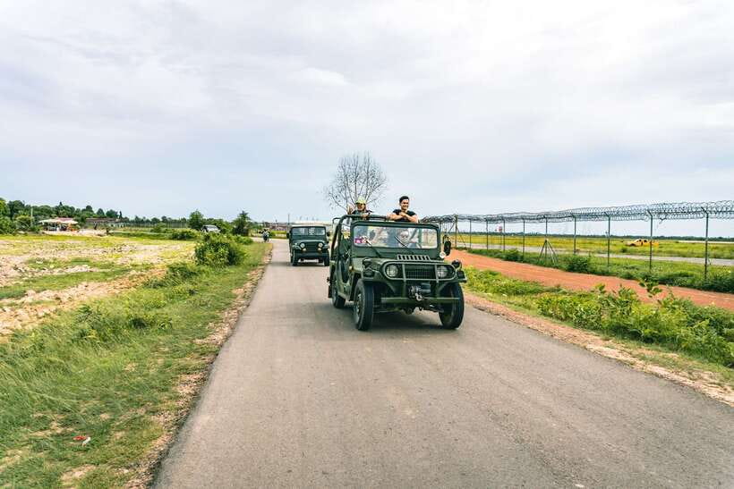 Siem Reap: Countryside Sunset Jeep Tour / SUV Available - Open-air vintage jeep logistics: comfort, timing, and what to pack