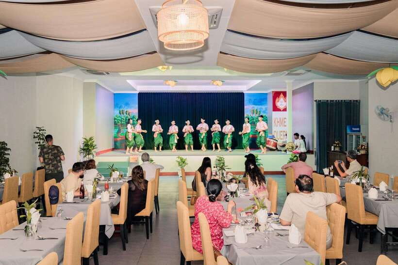Siem Reap: Dinner and Traditional Show with Hotel Transfer - Who This Dinner Show Suits Best (And Who Might Want Something Else)