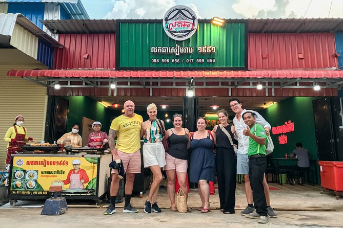 Siem Reap Evening Food Tour - Inclusive 5 stops Local Tastings - A Siem Reap night food crawl that stays organized