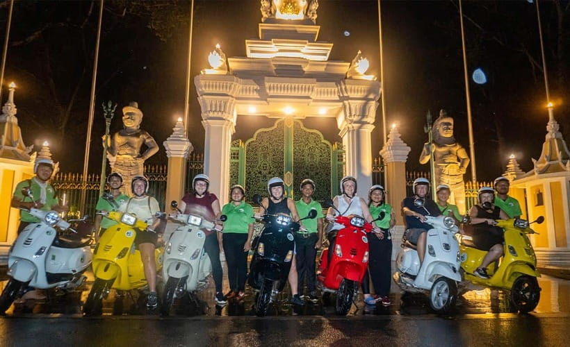 Siem Reap Evening Foodie Vespa Tour / Tuk Tuk Available - Key Things to Know Before You Go