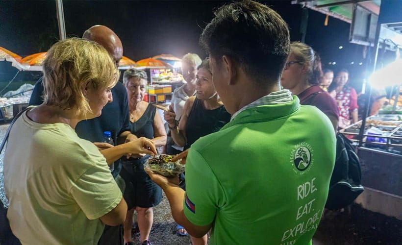 Siem Reap: Evening Foodie Vespa Tour / Tuk Tuk Available - What you’ll actually taste: Khmer classics, cold drinks, and bugs
