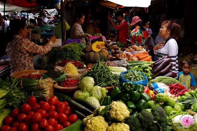 Siem Reap Evening Street foods Tours by Tuk Tuk - Key Things You’ll Notice On This Tuk-Tuk Night Tour