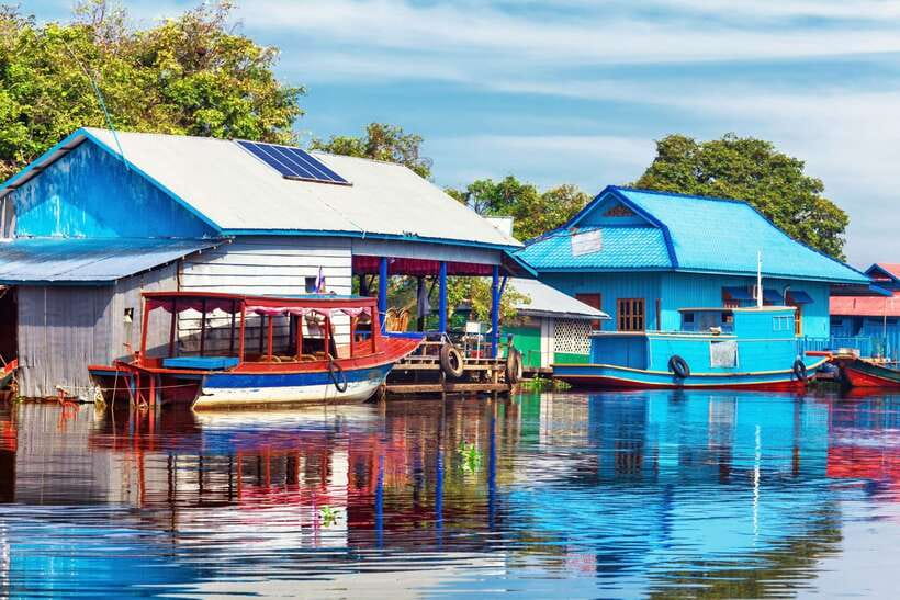 Siem Reap: Floating Village Half-Day Tour - Queen Tara floating-village cruise: what it feels like in motion