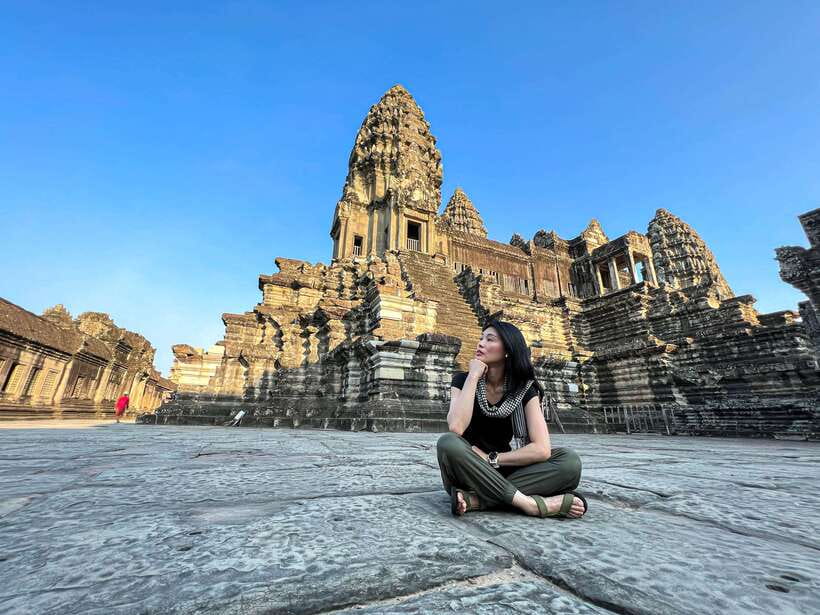 Siem Reap: Full Day Angkor Wat Temple Experience with Sunset - Ta Prohm: Jungle Roots and the Tomb Raider Temple Mood