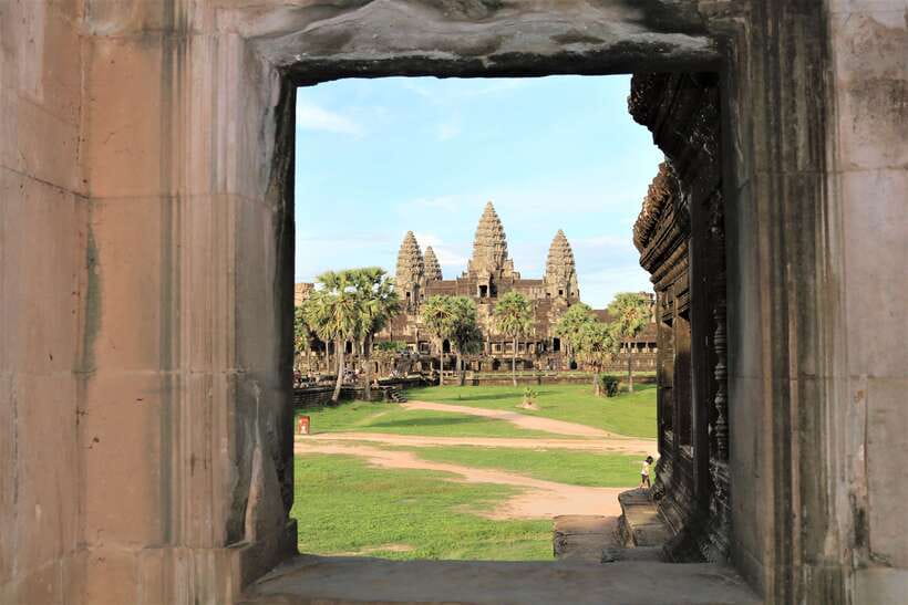 Siem Reap: Full-Day Temples w/ Private Transport - Inside the Day: From Angkor Wat to Ta Prohm