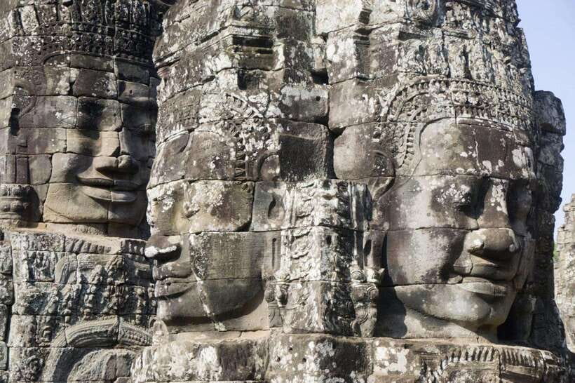Siem Reap: Full-Day Tuk-Tuk Tour of Angkor Wat Temples - Bakheng Mountain at Sunset: A Nice Big Ending (If Timing Fits)